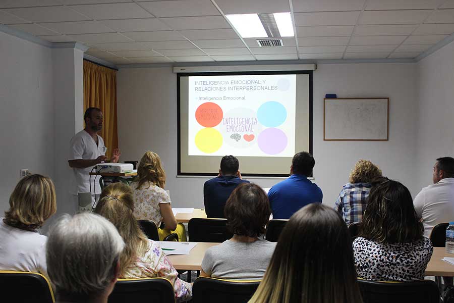 Curso 'Relaciones interpersonales y comunicación asertiva'